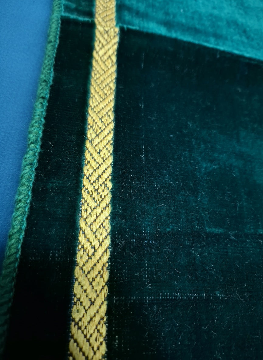 Islamic Prayer Mat Green Gold Border Detail - Soft Comfortable Janamaz for Muslim Prayer | AlMumtaz Sri Lanka